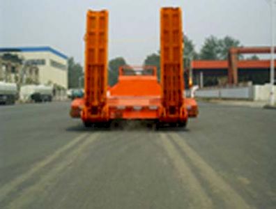 Jizhong brand automobile JZ9390A Low flatbed semi-trailer