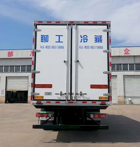 Chatting about work license cars HTL5250XLC6BJ Refrigerated truck