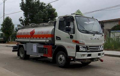 Zhongqi Liwei brand automobiles HLW5070GYYHF6 Oil tanker