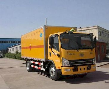 Chunxing  ZZT5120XRQ5 Flammable gas box transport vehicle