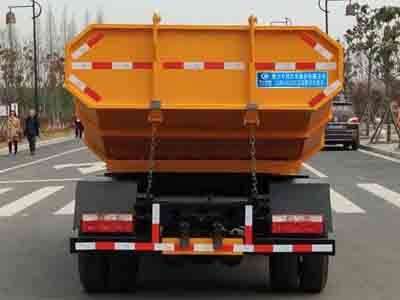 Cheng Liwei  CLW5041ZZZ5 Hydraulic Lifter Garbage truck 