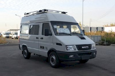 Iveco NJ5046XXCCA Promotional vehicle