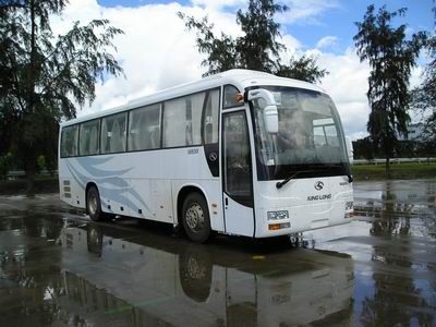 Jinlong  XMQ6119T1 coach