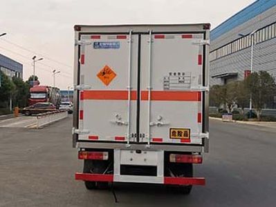 Cheng Li  CL5040XQYC6 Explosive equipment transport vehicle