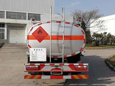 Chuyun  EZW5127GYYEC Oil tanker