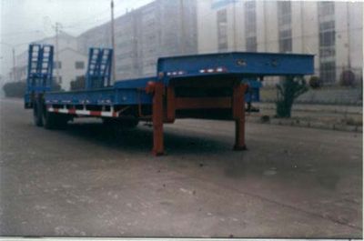 Yanshan  BSQ9250TDP Low flatbed semi-trailer