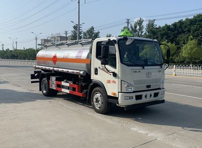 Chufei  CLQ5120GJY6CA Refueling truck