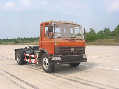 Dongfang Hongpai Automobile LT4146 Semi trailer towing vehicle