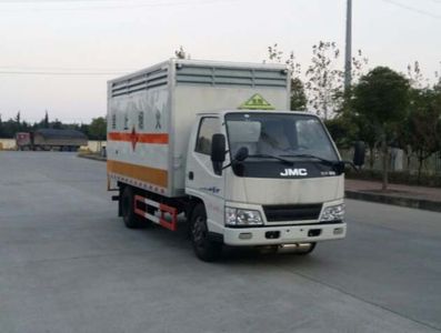 Hua Wei Chi Le  SGZ5048XRGJX4 Flammable solid box transport vehicle