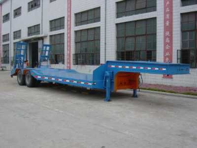 Yinbao  SYB9290DP Low flatbed semi-trailer