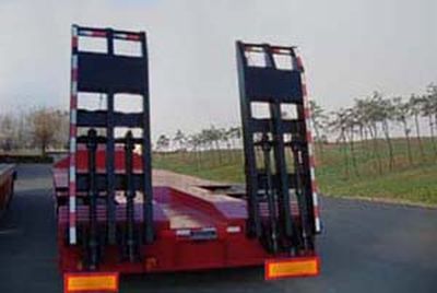 Changhua  HCH9350TDP Low flatbed transport semi-trailer