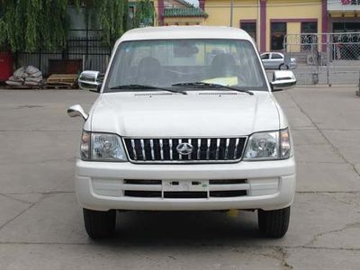 Beijing brand automobiles BJ5031XLH12 Coach car