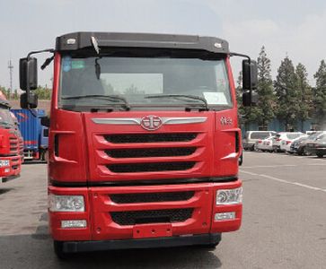 Jiefang Automobile CA5311CCQP2K2L7T4E5A80 Livestock and poultry transport vehicles