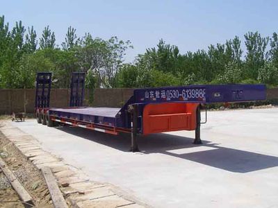 World Games  MT9409TDP Low flatbed semi-trailer