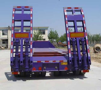 World Games  MT9409TDP Low flatbed semi-trailer