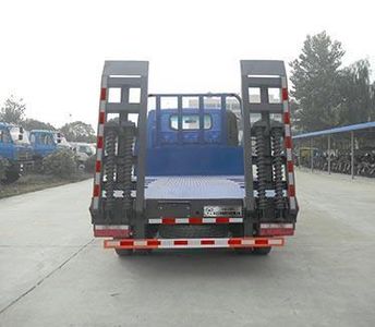 Huatong brand automobiles HCQ5046TPBHF5 Flat transport vehicle