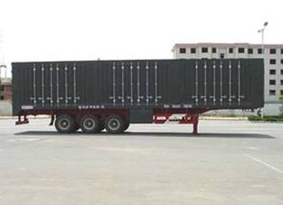 Xinke brand automobiles LXK9400XXY Box transport semi-trailer