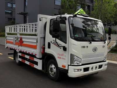 Zhuanzhi  YZZ5040TQPCA6 Gas cylinder transport vehicle