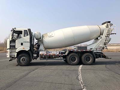 Lingyu  CLY5255GJB43E6N Concrete mixing transport vehicle