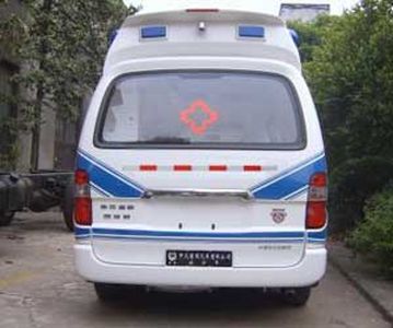 China National Automobile Corporation ZQZ5032XJH ambulance