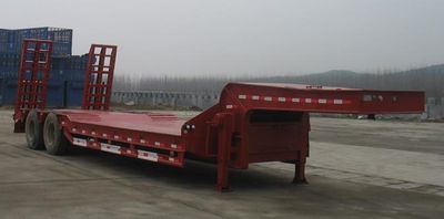 Junqiang  JQ9351TDP Low flatbed semi-trailer