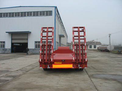 Junqiang  JQ9351TDP Low flatbed semi-trailer