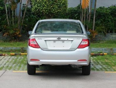 BYD  BYD7156A5D2 Sedan