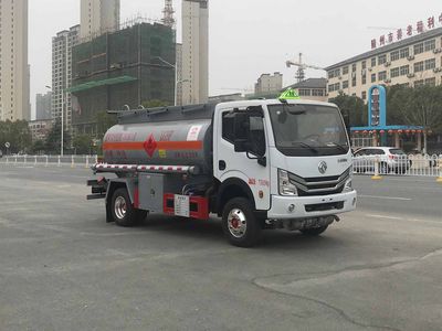 New Dongri  YZR5070GYYE6 Oil tanker