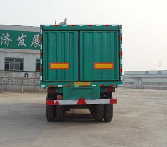 Xiangli  XLZ9230XXY Box transport semi-trailer