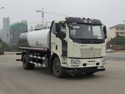 New Dongri  YZR5180GSSCA6 Sprinkler truck