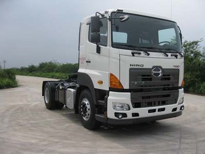 Hino YC4180SH2PE4 Tractor