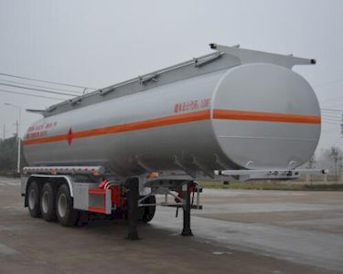 Ouman HFV9400GRYFlammable liquid tank transport semi-trailer