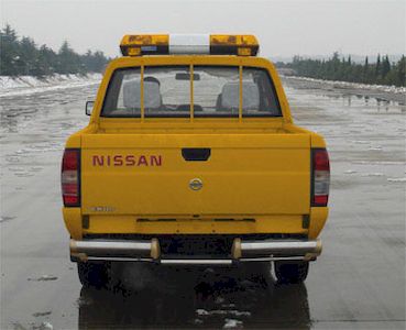 Nissan ZN5033TQXUBG4 Emergency vehicle