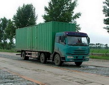 Jiefang Automobile CA5200XXYP7K1L11T3 Box transport vehicle