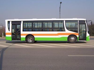 Yangtze River brand automobiles WG6100NQE City buses