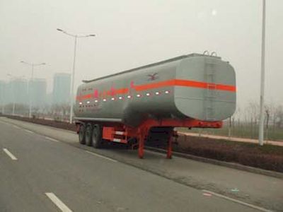 Yuxin XX9400GYYOil transport semi-trailer