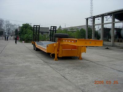 Shenjun JA9275TDPLow platform semi-trailer