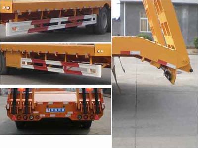 Juntong  JF9400TDP Low flatbed semi-trailer