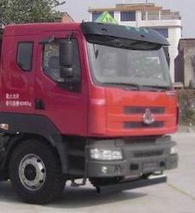 Chenglong  LZ4181M5AA Dangerous goods tractor