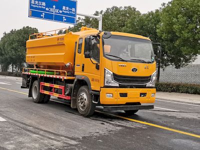 Cheng Liwei CLW5140GQWZ6Cleaning the suction truck