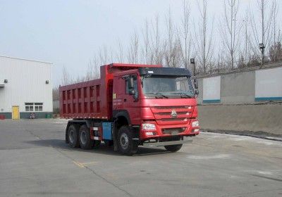 Haowo  ZZ5257ZLJV3447F1 garbage dump truck 