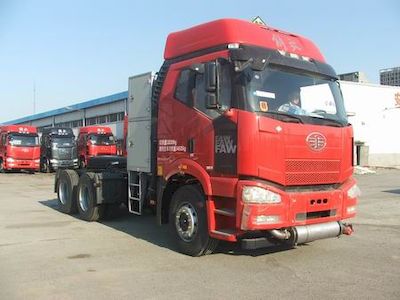 Jiefang Automobile CA4250P66T1A2E22M5 Semi trailer tractor for dangerous goods transportation