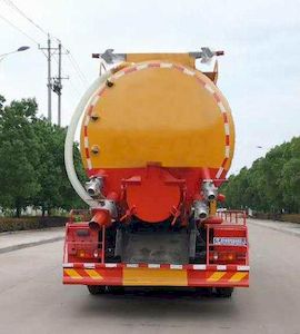 Cheng Liwei  CLW5256GQWD6 Cleaning the suction truck