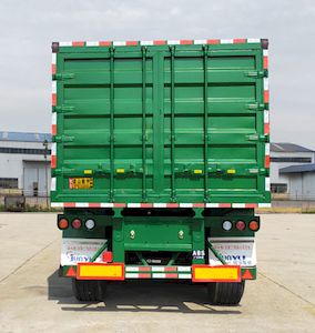 Liangben  WRQ9400XXY Box transport semi-trailer