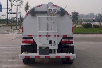 Yueda  YD5071GSSJE4 Sprinkler truck