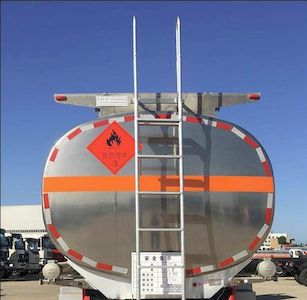 Chusheng  CSC5312GYYLDV Aluminum alloy oil tanker