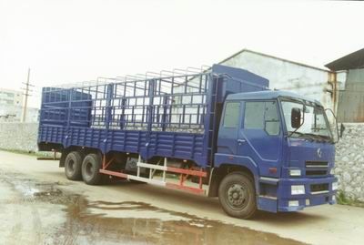 Dongfeng  EQ5252CSGE3 Grate type transport vehicle