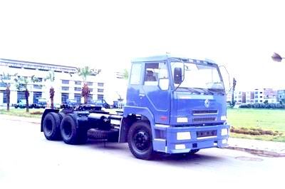 Dongfeng  EQ4252GE3 Tractor