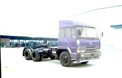 Dongfeng  EQ4252GE3 Tractor