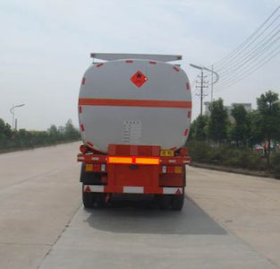 Chuxing  WHZ9400GRY Flammable liquid tank transport semi-trailer